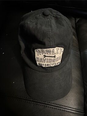 Harley-Davidson Black Hat with White Patch
